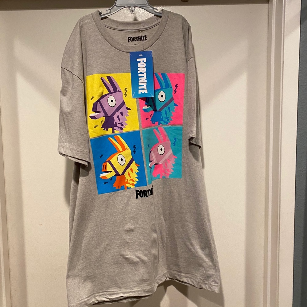 Fortnite Loot Llama 4 Square T-Shirt